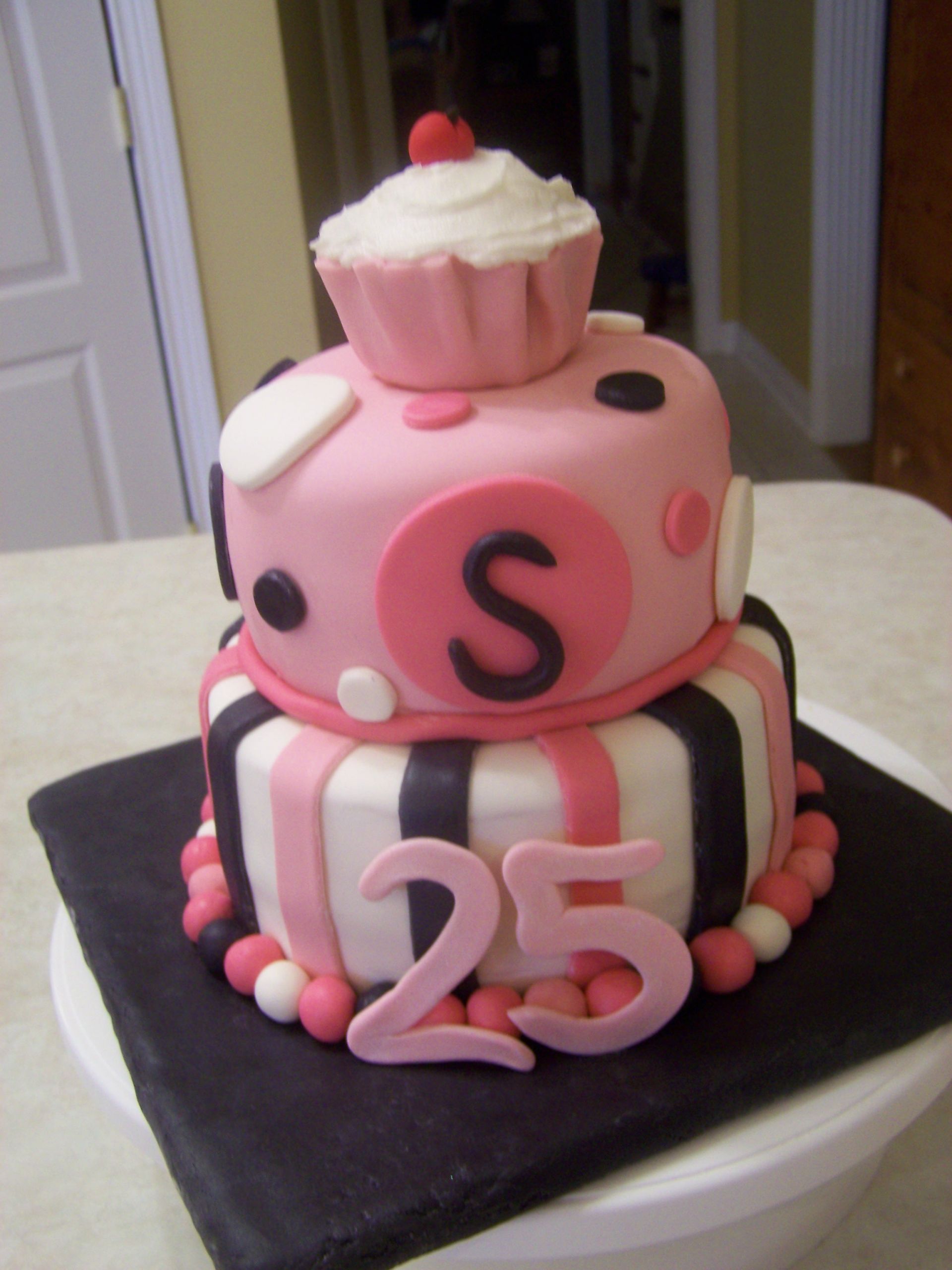 25th Birthday Cake
 Pink Black 25th Birthday Cake