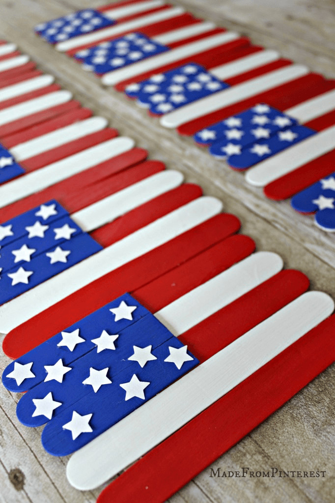 4Th Of July Crafts For Kids
 4th of July Kids Crafts 16 Crafty Ideas to Celebrate the