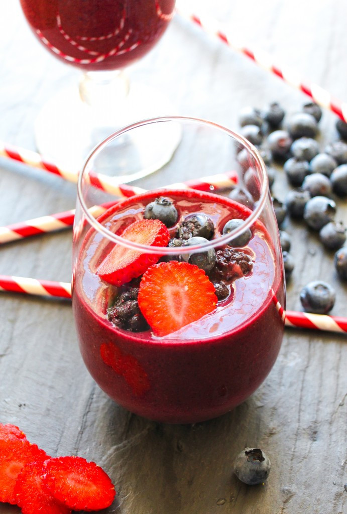 Acai Berry Smoothies
 4 Ingre nt Vegan Acai Berry Smoothie Layers of Happiness