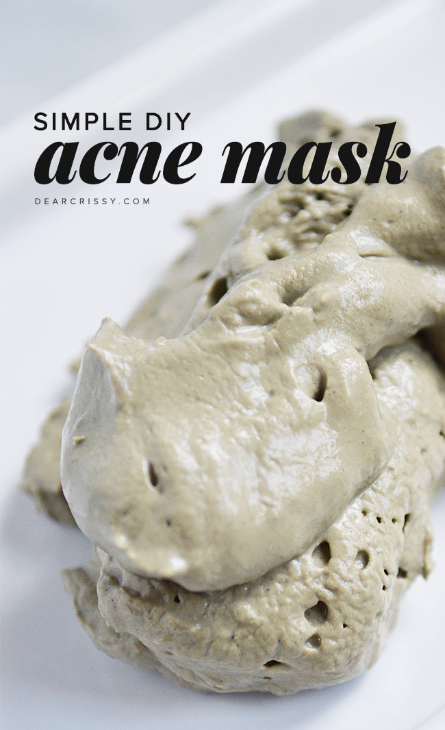 Acne DIY Face Mask
 Refresh Your Face With These 20 DIY Face Masks