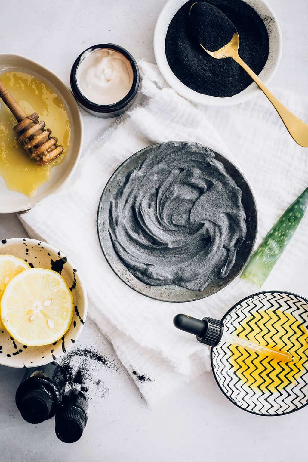 Activated Charcoal Face Mask DIY
 8 Detoxifying Charcoal Face Masks You Can Make at Home