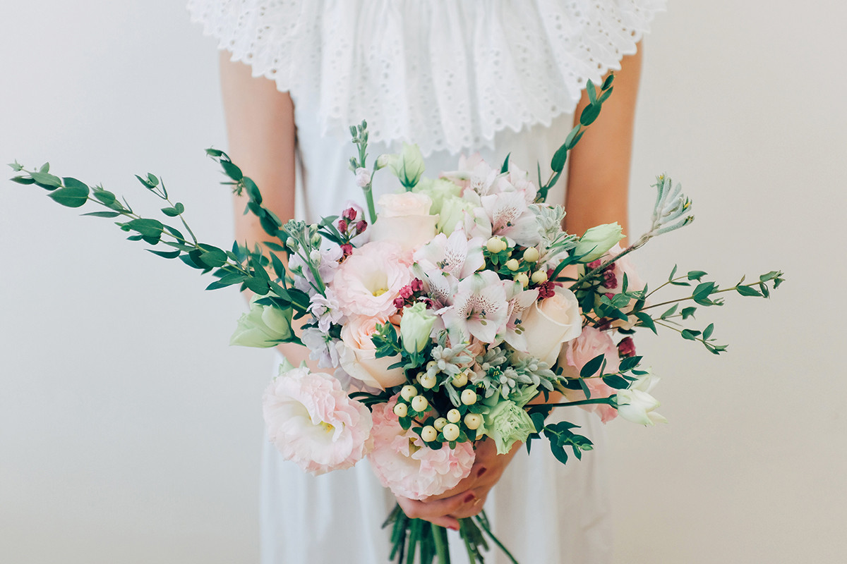 Affordable Wedding Flowers
 Style Your Own Wedding With Affordable Blooms By Runaway