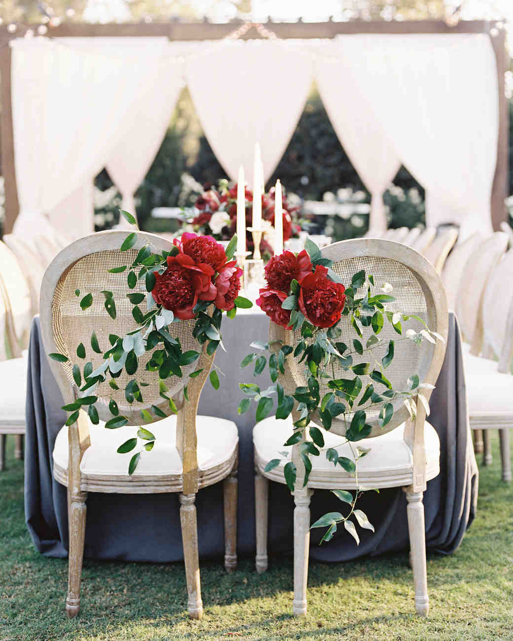 Affordable Wedding Flowers
 Elegant and Affordable Wedding Flower Ideas We Love
