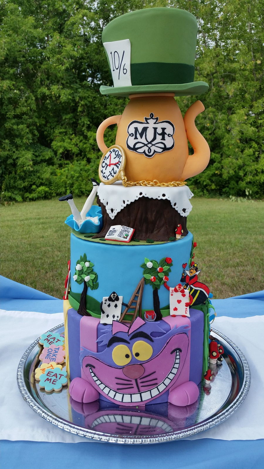 Alice In Wonderland Birthday Cakes
 Alice In Wonderland Merry Un Birthday Cake CakeCentral