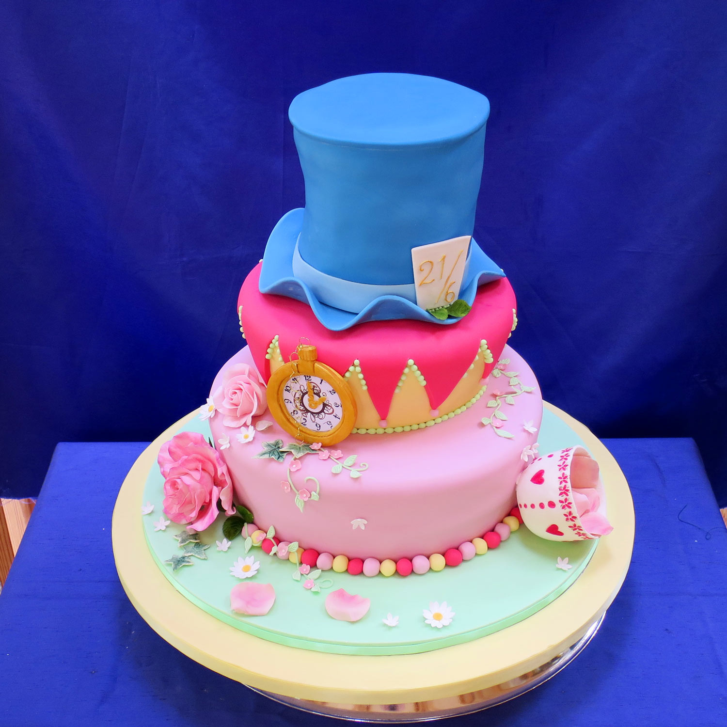 Alice In Wonderland Wedding Cakes
 Novelty Wedding Cakes Wedding Cakes Edinburgh Scotland