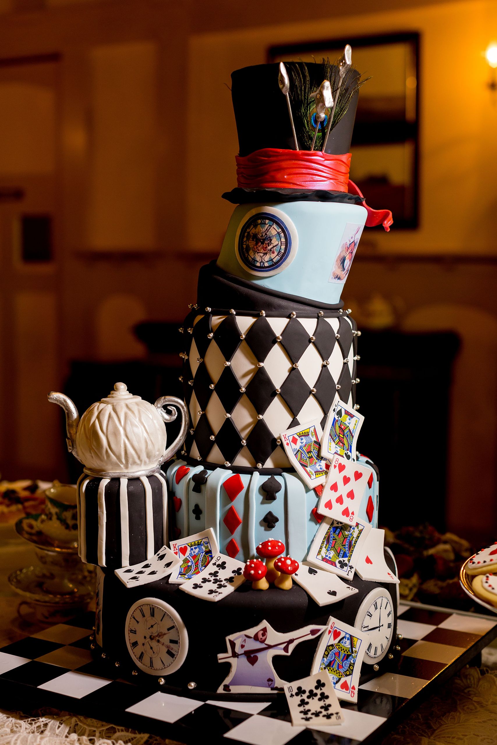 Alice In Wonderland Wedding Cakes
 Alice in Wonderland Themed Wedding Cake