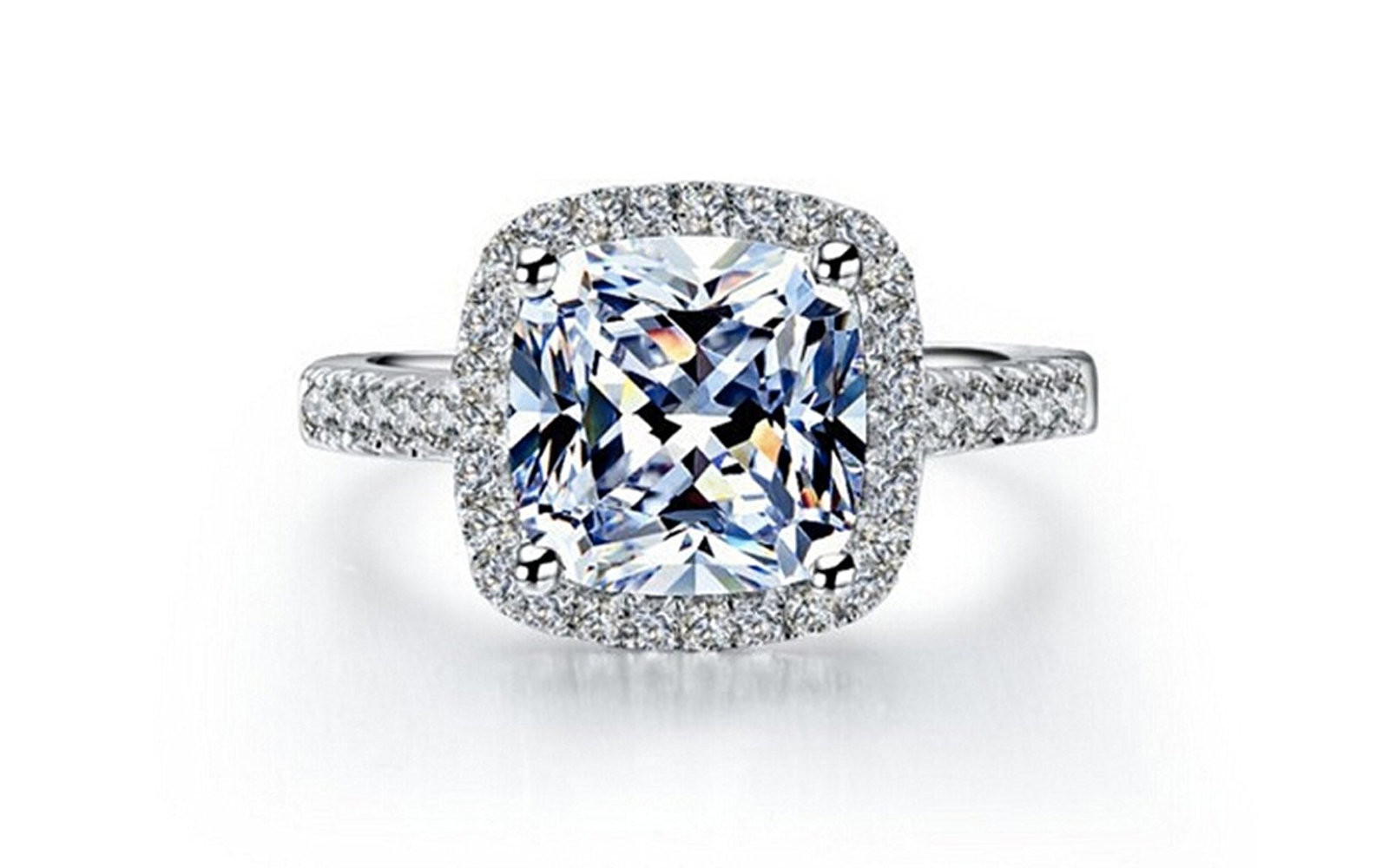 Amazon Diamond Rings
 10 Gorgeous Fake Engagement Rings to Travel With