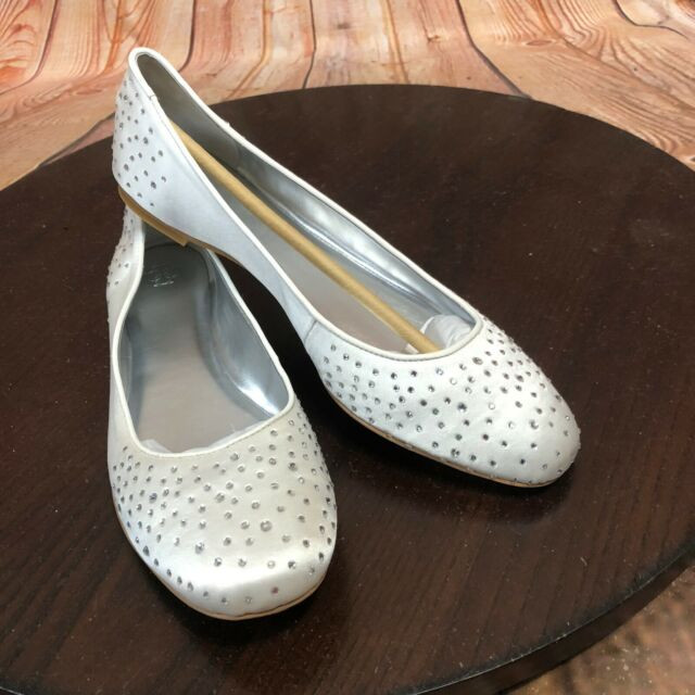 Ann Taylor Wedding Shoes
 Ann Taylor Size 10 White Satin Wedding Ballet Flats Shoes