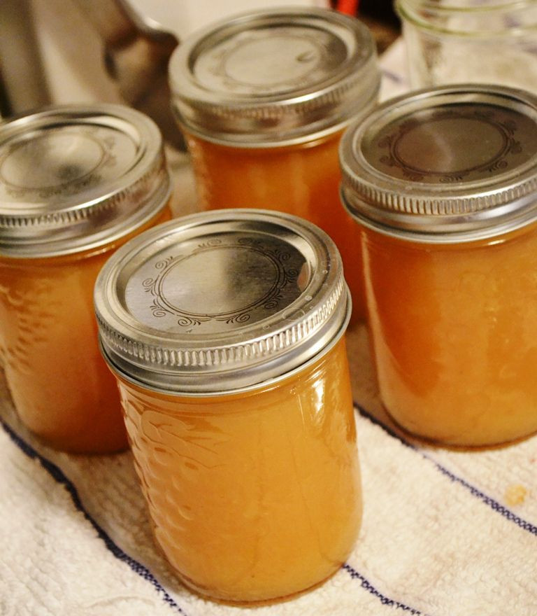 Applesauce Recipe For Canning
 Canning applesauce