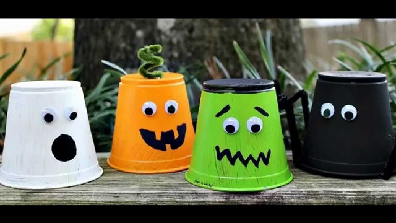 Art And Craft Ideas For Toddlers
 Easy to make Halloween arts and crafts for kids