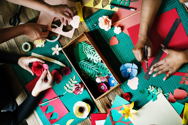 Arts &amp; Crafts For Toddlers
 6 Fantastic Benefits of Arts and Crafts for Kids