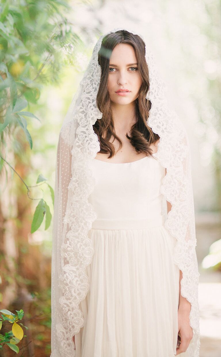 As You Like It Wedding Veils
 16 Wedding Veil Style Ideas You ll Love