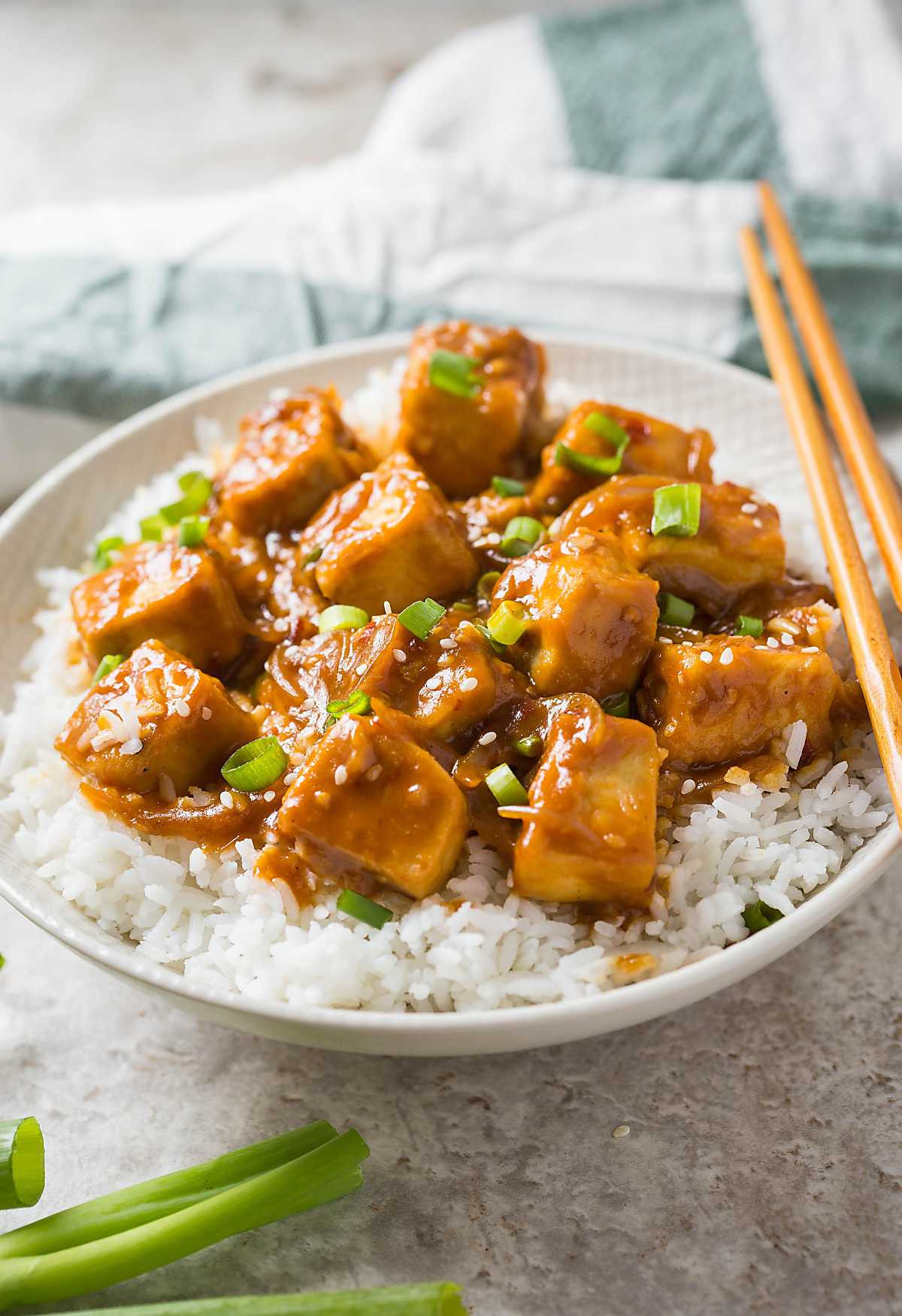 Asian Dinner Recipe
 30 min Healthy Asian chili garlic tofu stir fry e Pan