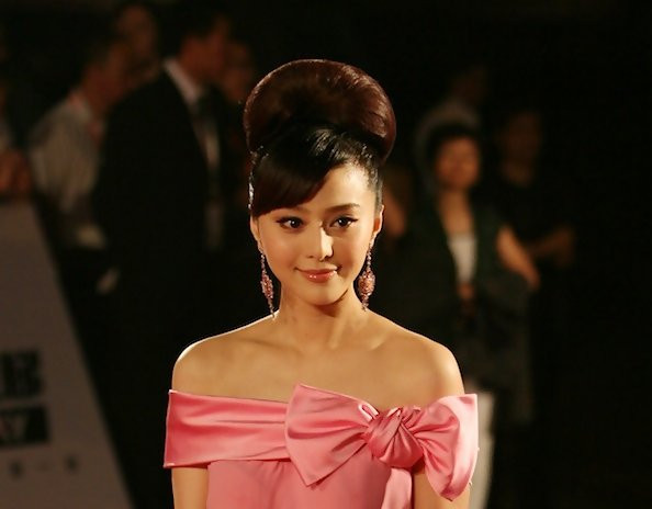 Asian Prom Hairstyles
 Fan Bingbing s Retro Revival Asian Prom Hairstyle Ideas