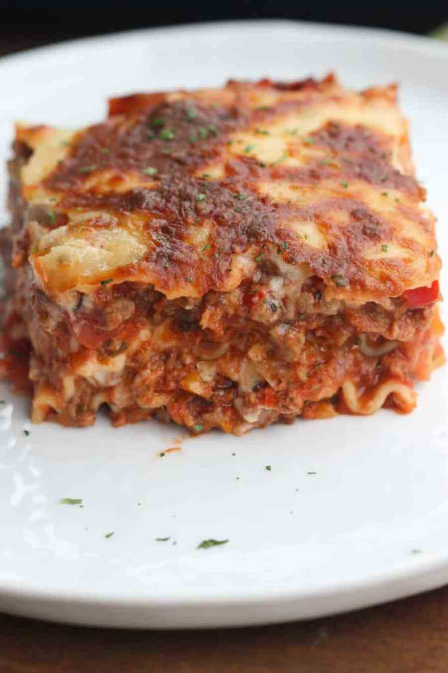 Authentic Italian Lasagna Recipe
 Classic Italian Lasagna