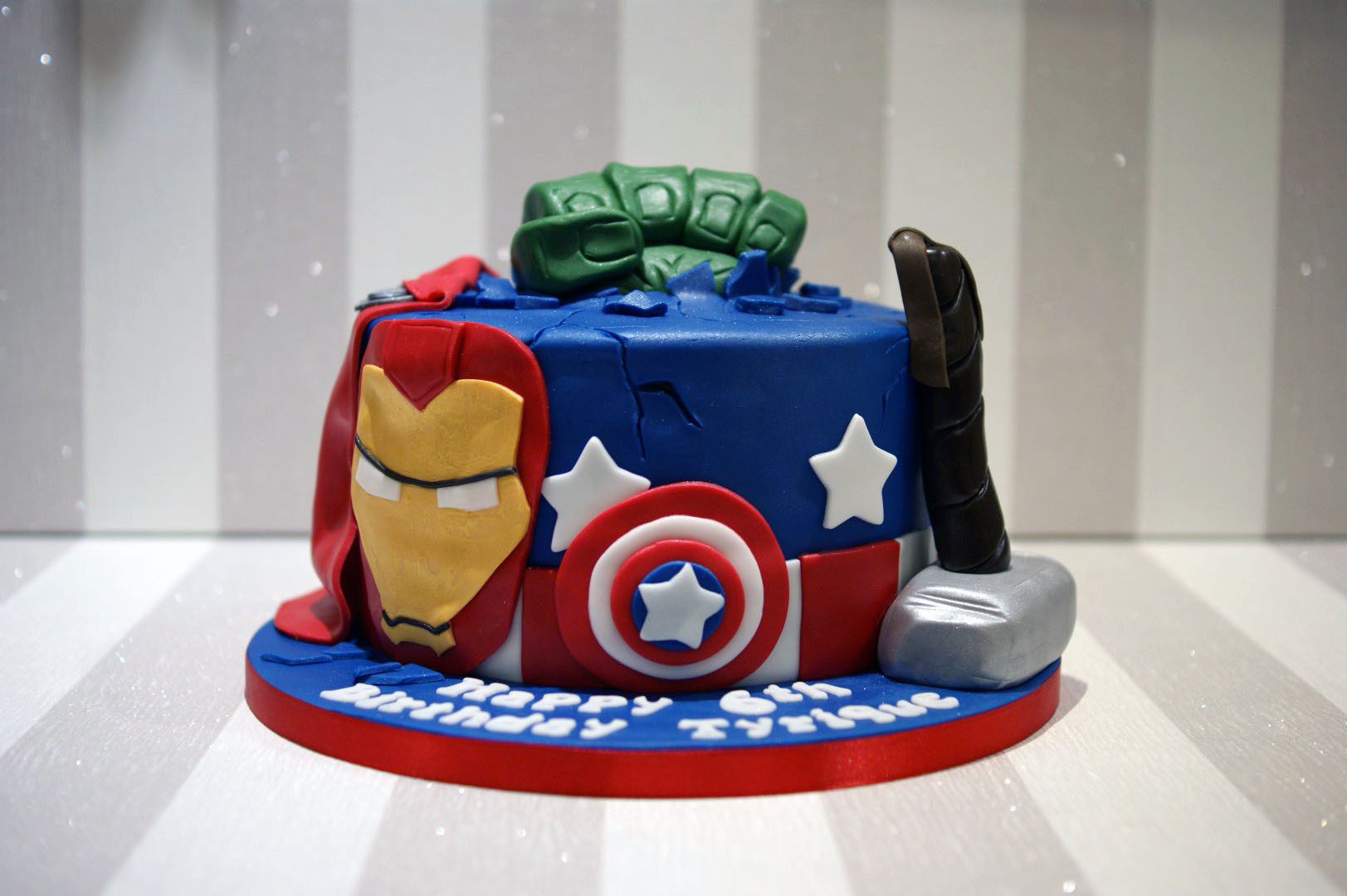 Avenger Birthday Cakes
 Avengers Birthday Cake Bakealous