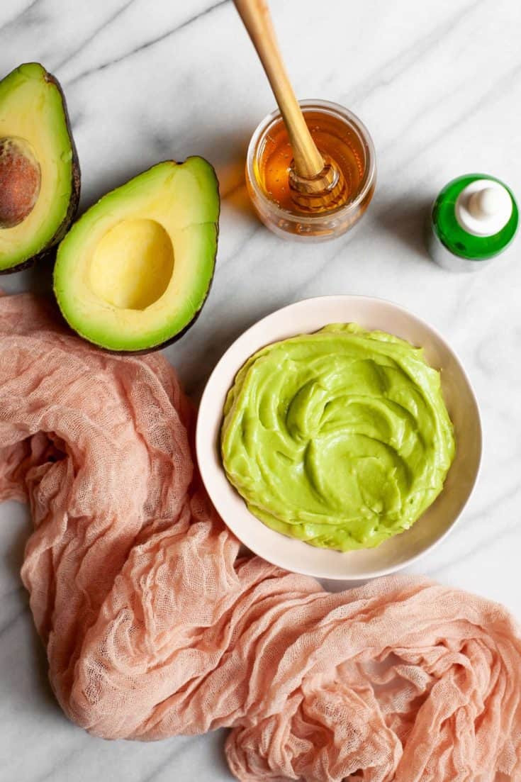 Avocado Mask DIY
 Whipped Avocado Honey and Olive Oil Deep Conditioning