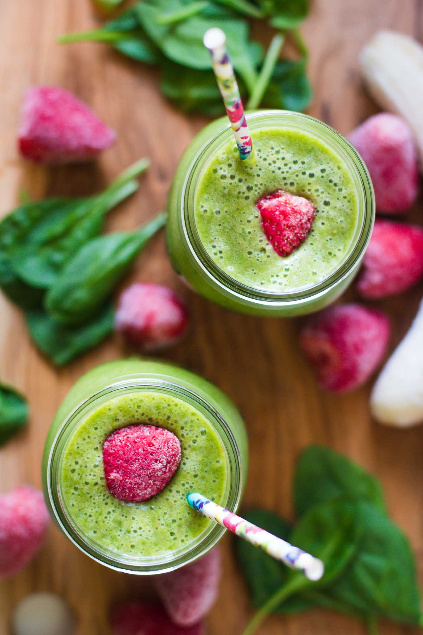 B Good Smoothies
 Strawberry Banana Green Smoothie