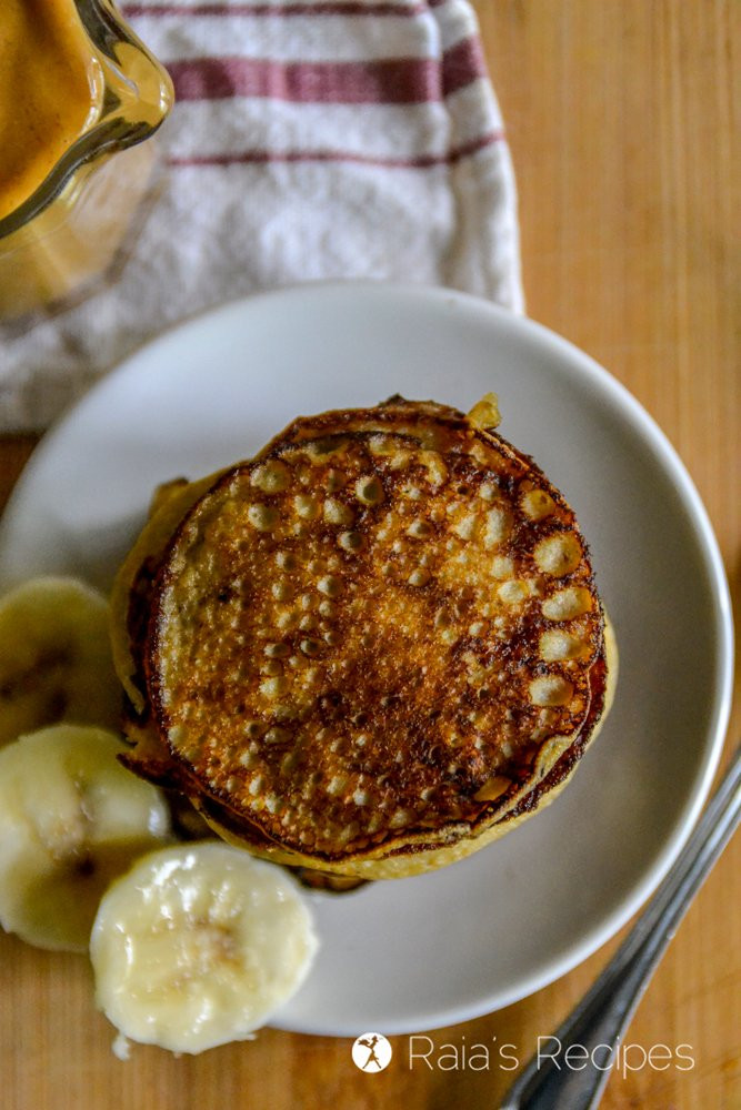 Baby Banana Pancakes
 Easy Baby Banana Pancakes paleo GAPS low carb