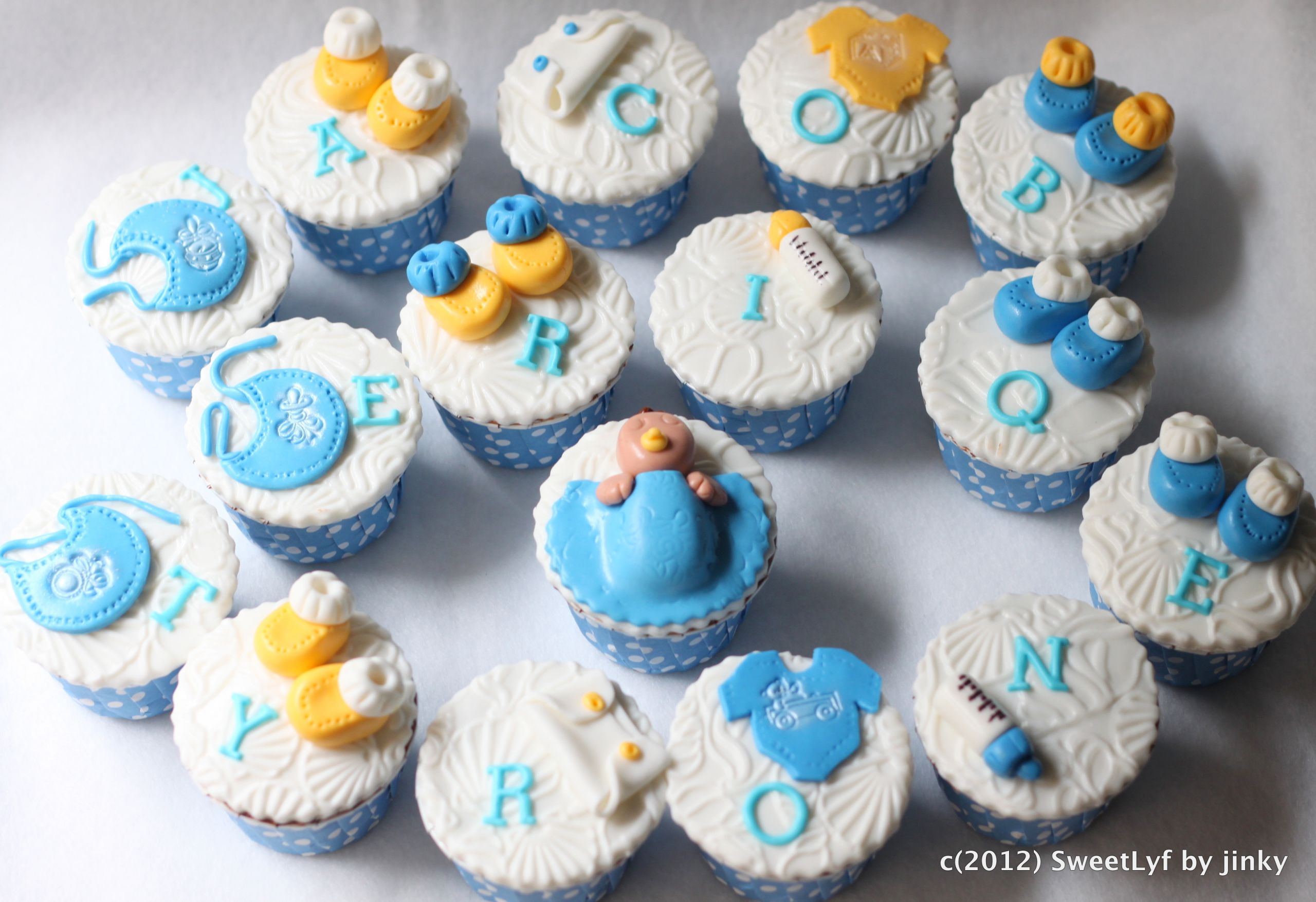 Baby Boy Cupcakes
 Baby Shower Cupcakes with a Tropical touch