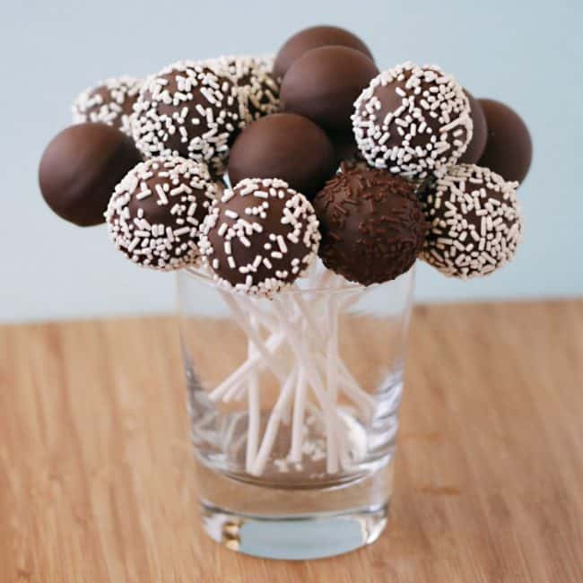 Baby Cake Pop Maker Recipes
 Tips For Using Babycakes Cake Pop Maker • Love From The Oven