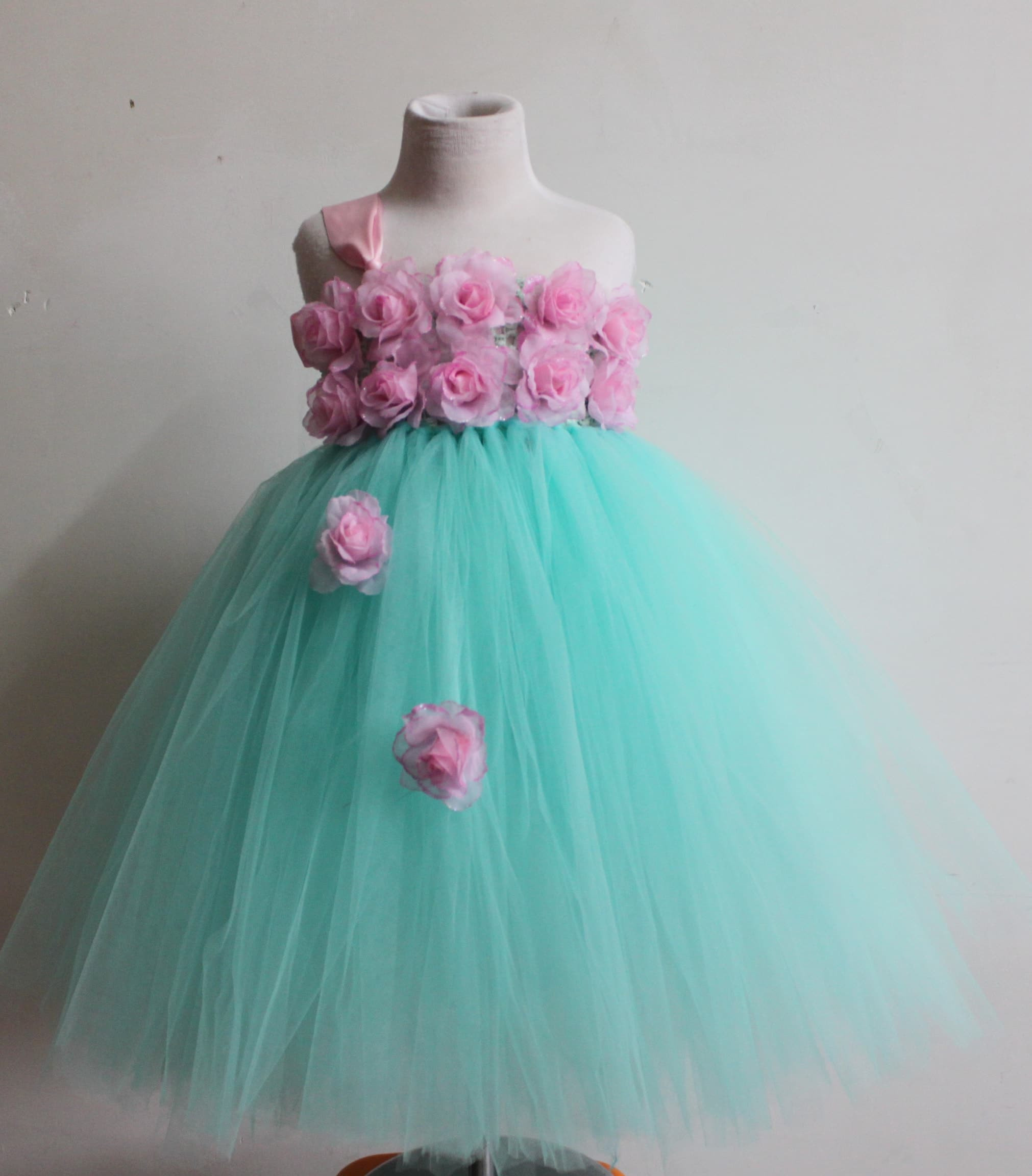 Baby Girl Dresses Party Wear
 Beautiful Full Long Dress for the Cutest Baby Girl