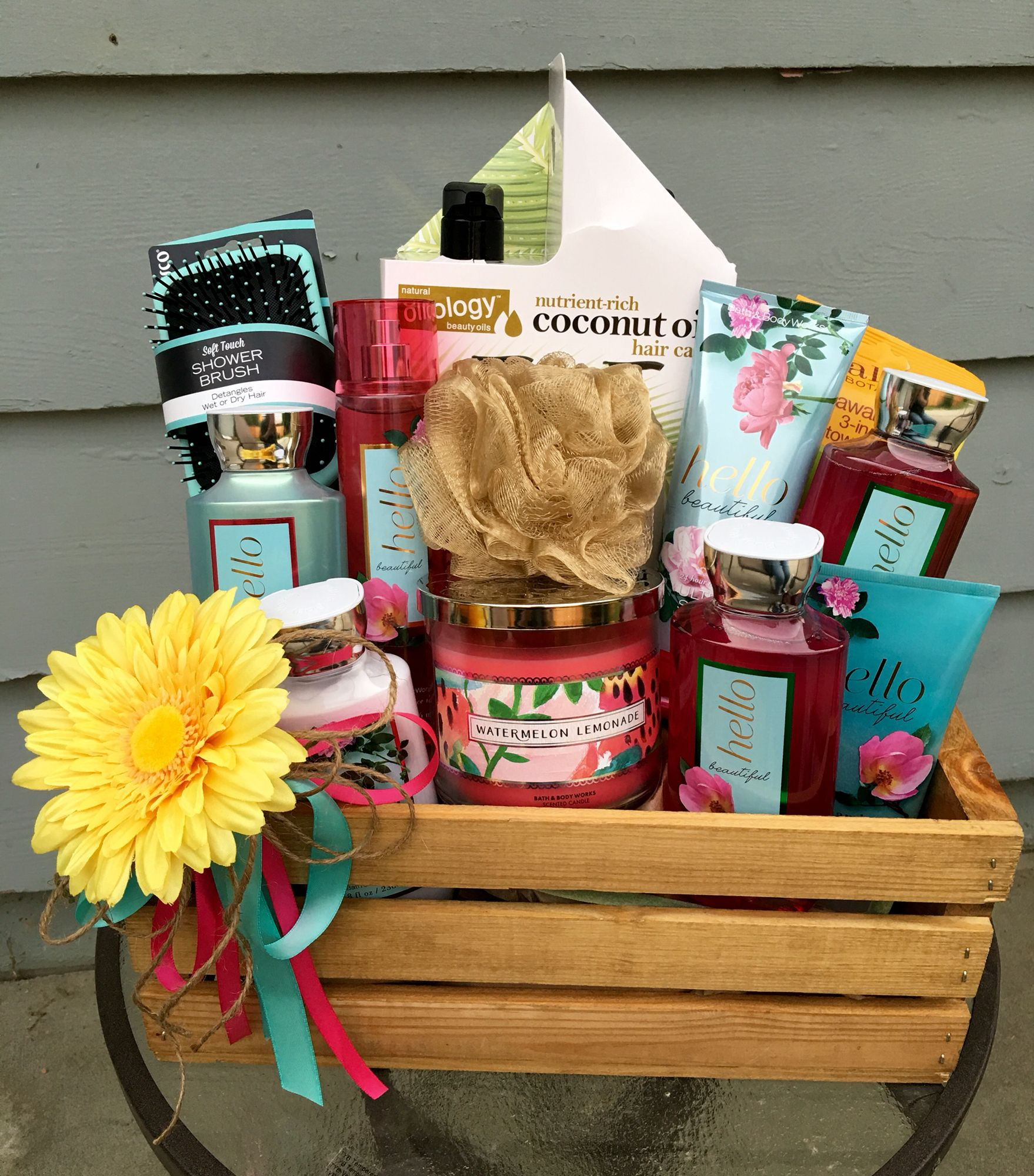 Baby Shower Door Prizes Gift Ideas
 Bath theme basket Diaper raffle prize