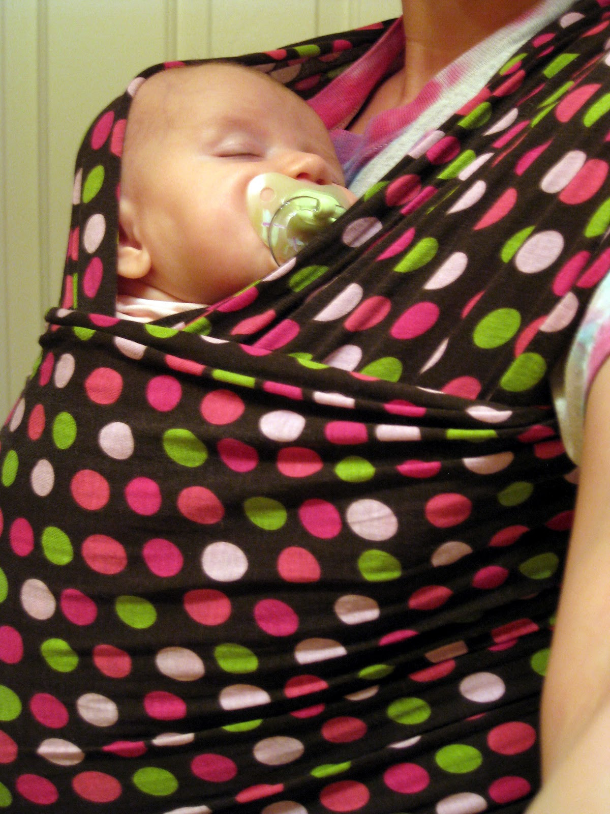 Baby Sling DIY
 fruitpants DIY Stretchy and Woven Baby Wrap