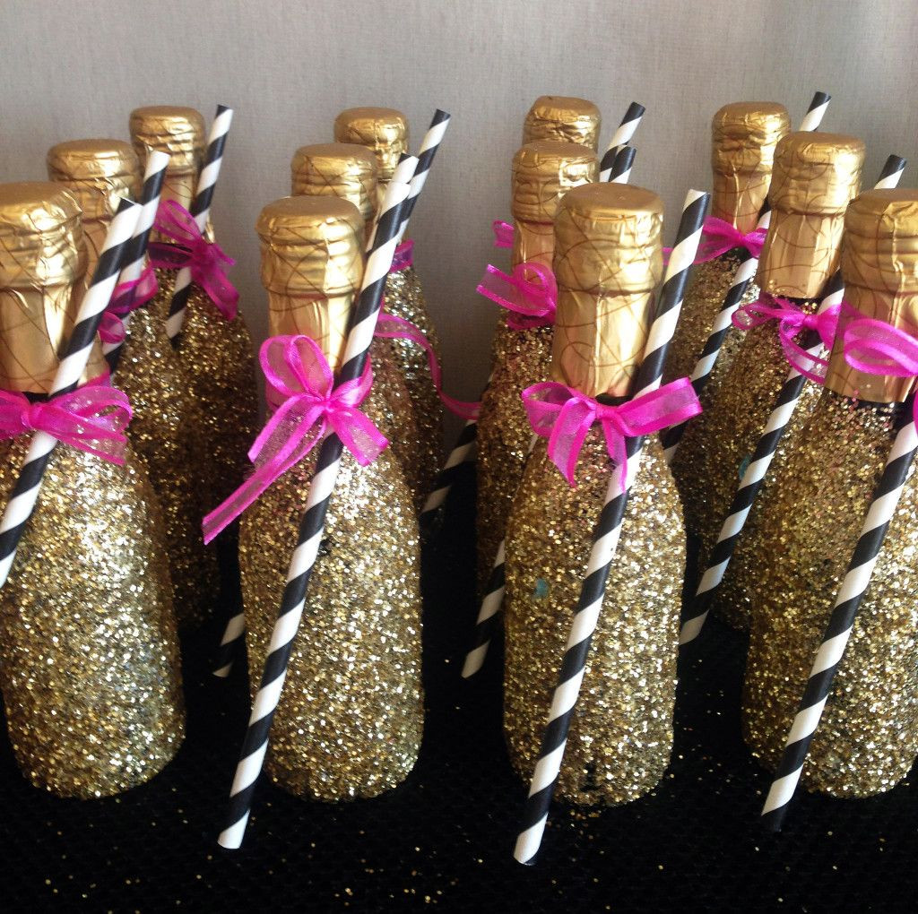 Bachelorette Party Decorations Ideas
 Bachelorette Party Ideas Champagne Bar