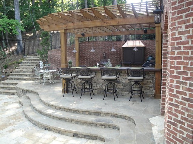 Backyard Bar And Grill
 Outdoor Kitchen Bar and Grill Traditional Patio