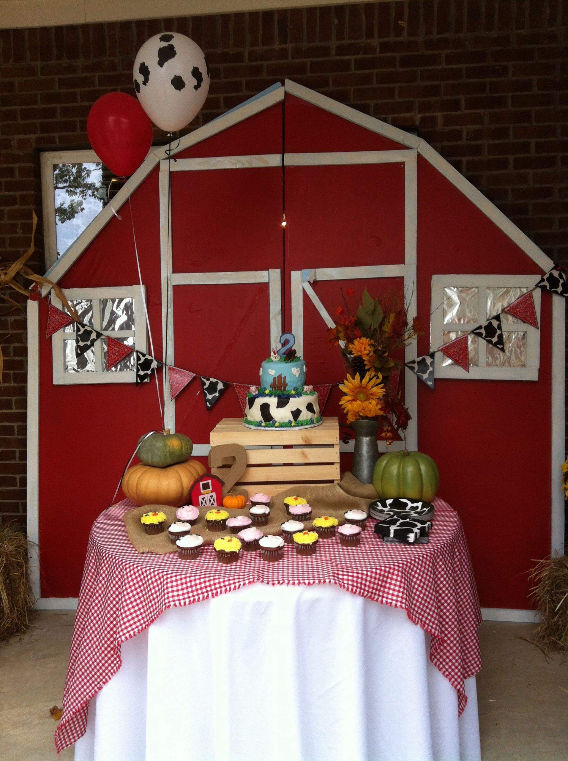 Backyard Bash Party Ideas
 Backyard barnyard bash birthday party party