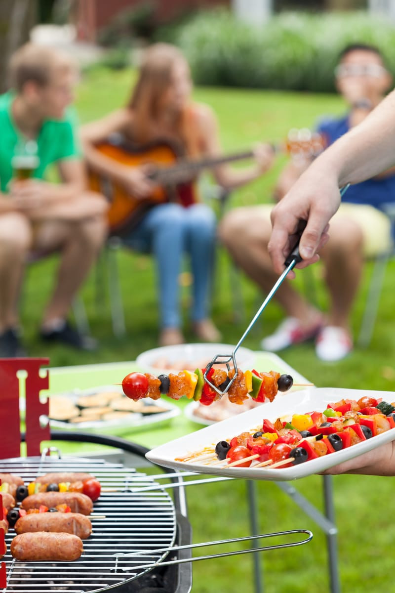 Backyard Bbq Party Ideas
 11 Backyard Barbecue Party Tips to Impress Your Guests