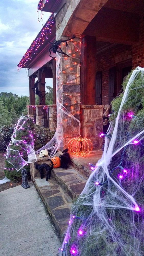 Backyard Halloween Decorations
 DIY Halloween Decorations for Outdoor