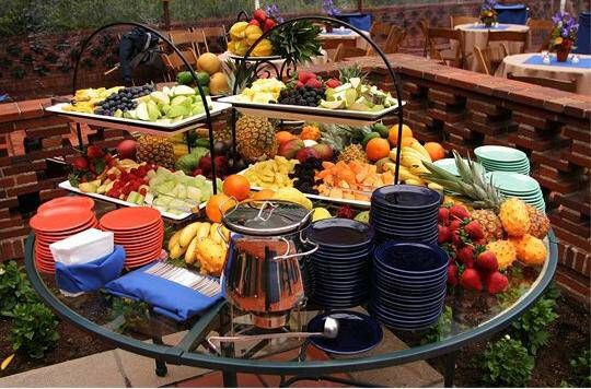 Backyard Party Ideas On A Budget
 A great way to set up a backyard buffet for an informal