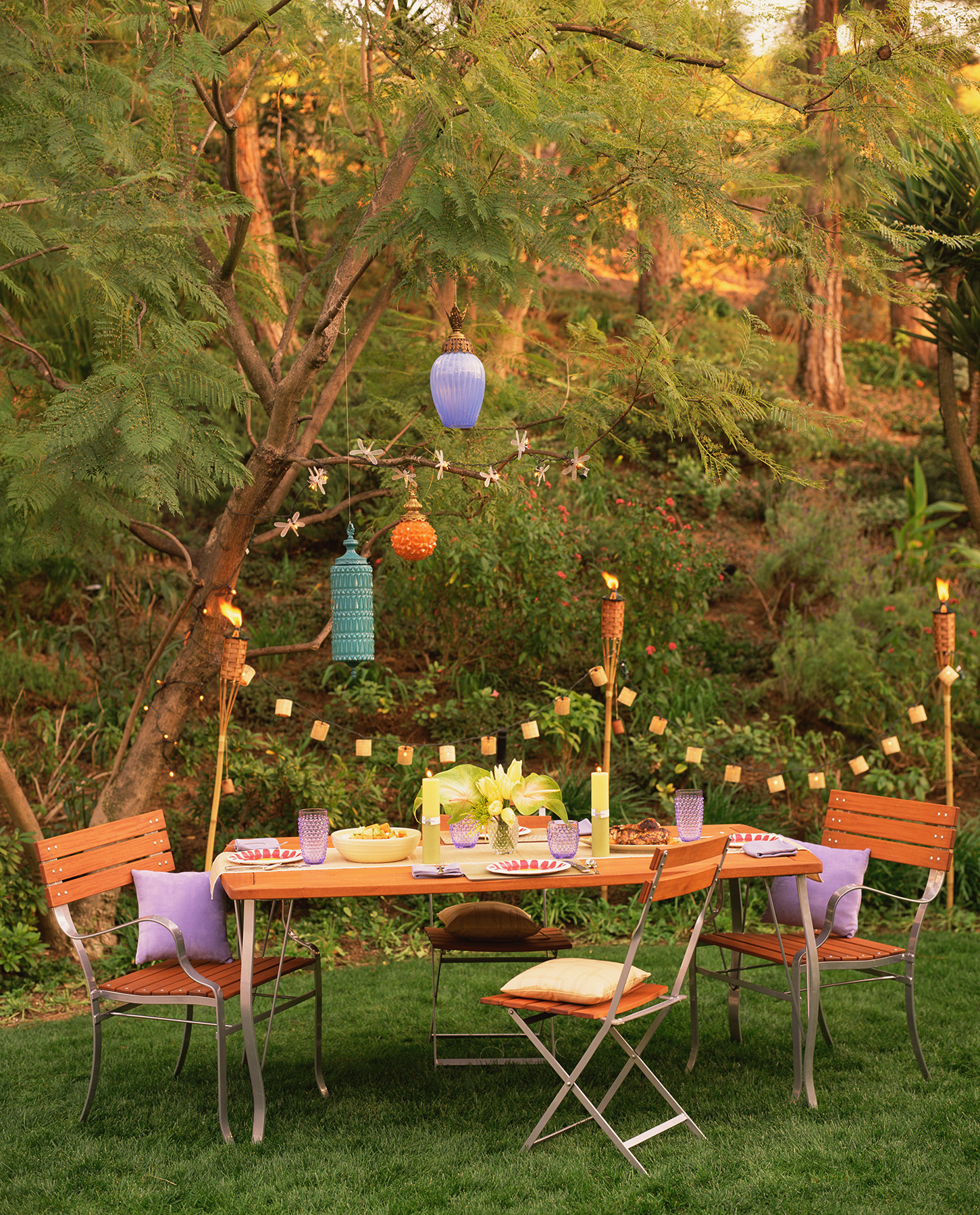 Backyard Party Seating Ideas
 17 Outdoor Party Ideas for an Effortless Backyard