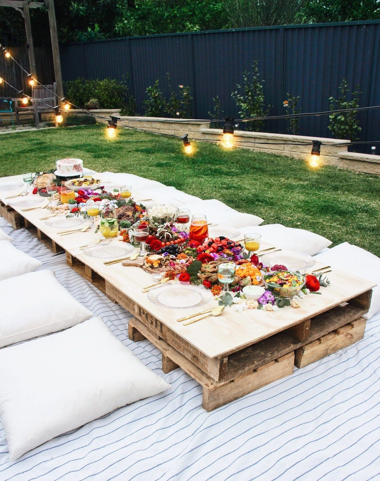 Backyard Party Seating Ideas
 32 Best Garden Party Ideas With You Shouldn t