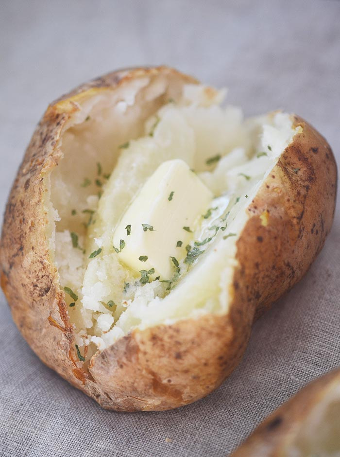 Baked Potato Air Fryer
 Air Fryer Baked Potatoes – Recipe Diaries
