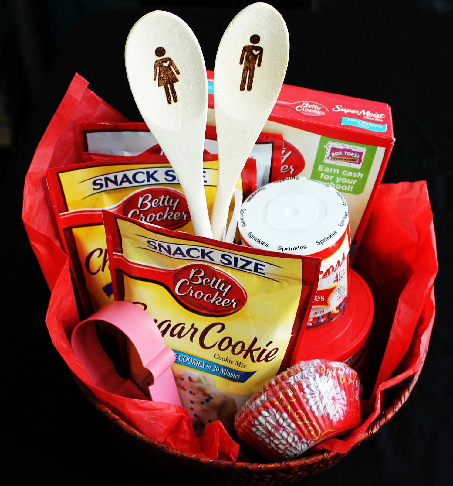 Baking Gift Basket Ideas
 Tiffzippy just zipping through DIY Baking Gift Basket