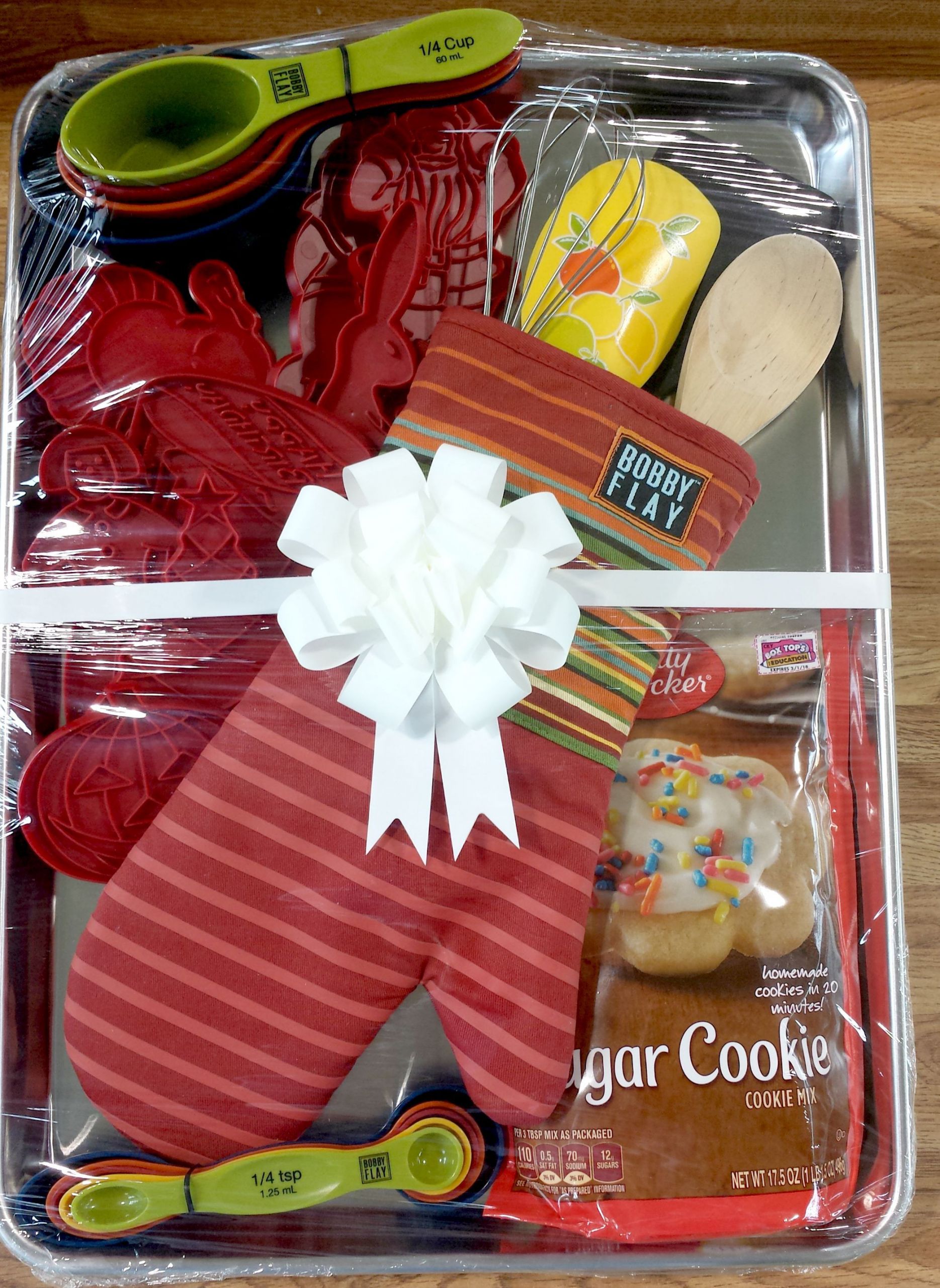 Baking Gift Basket Ideas
 Great t idea for a bridal shower or silent auction item