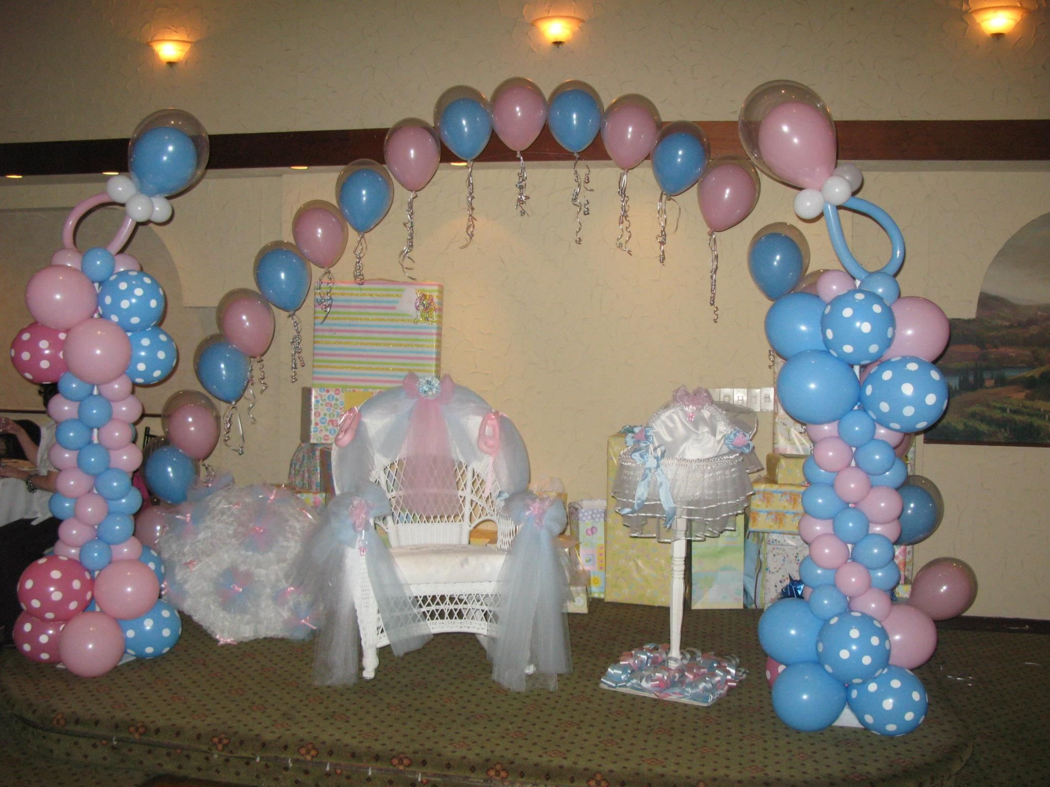 Balloon Decorations Baby Showers Ideas
 Decor Galore Balloon Decorations for pink & blue baby