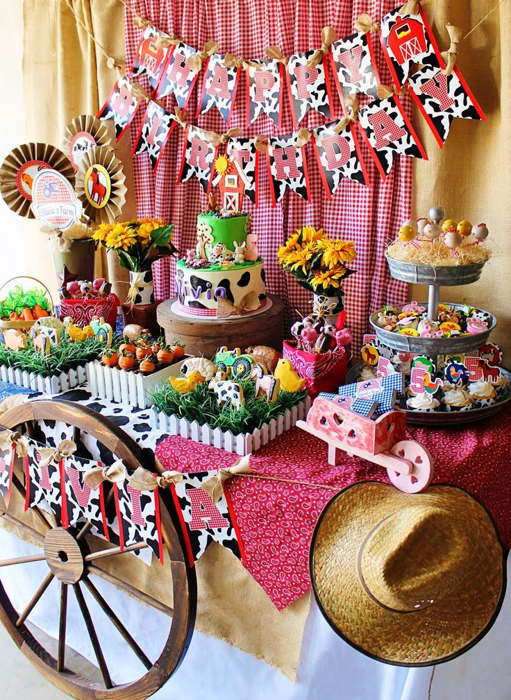 Barnyard Birthday Party Ideas
 510 best images about Farm Party Ideas on Pinterest