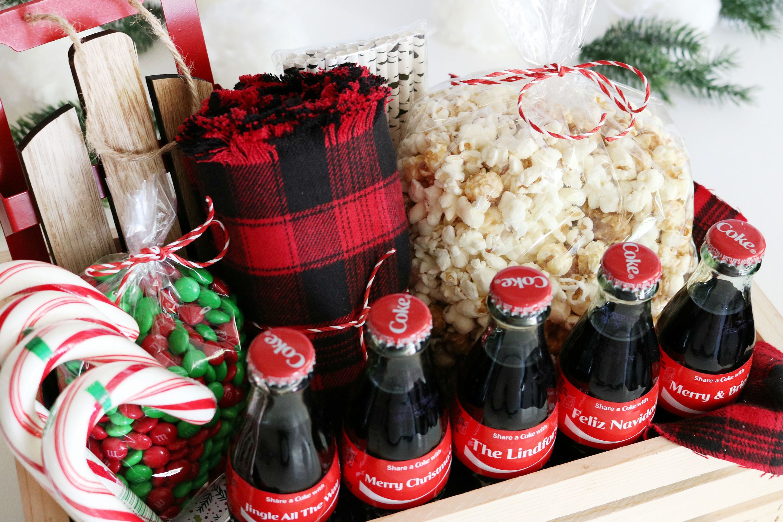 Basket Gift Ideas
 Coca Cola Christmas Gift Basket Idea Free Printable Tags