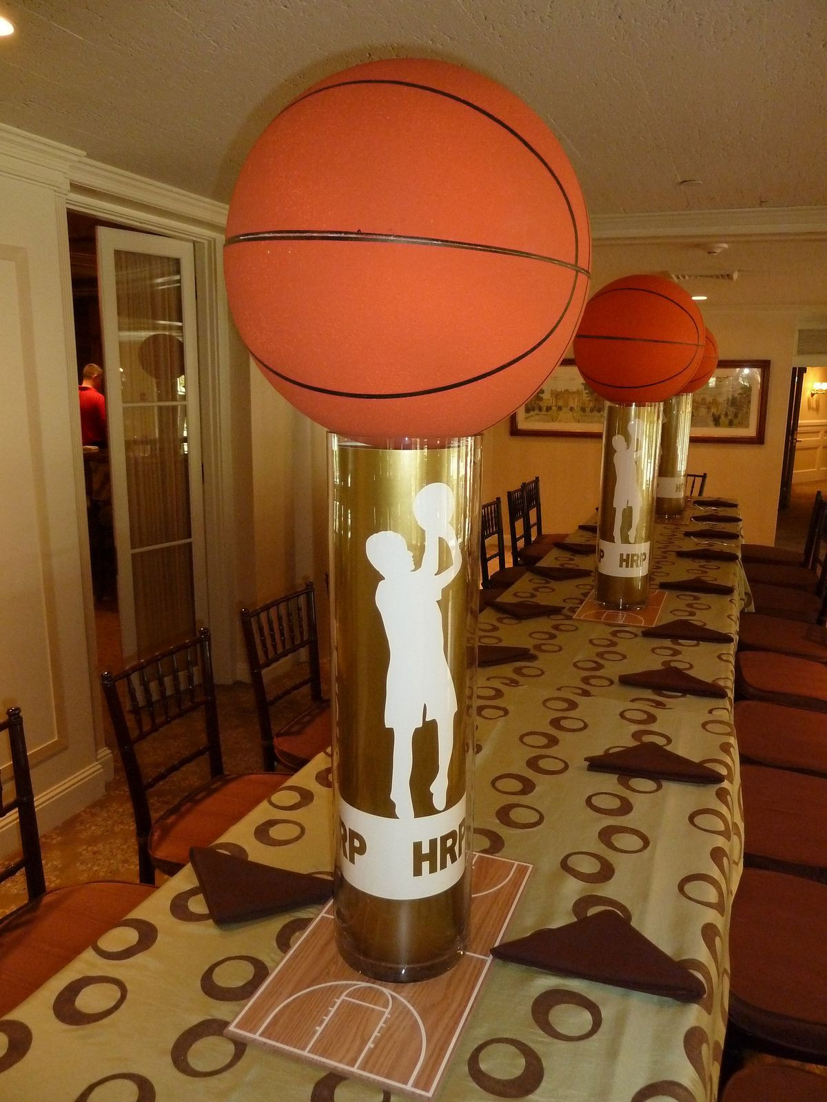 Basketball Graduation Party Ideas
 basketball themed centerpiece