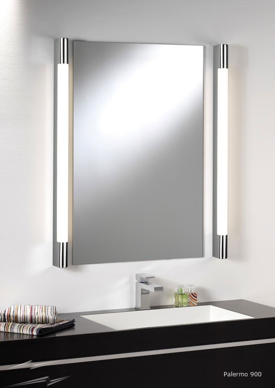 Bathroom Mirror With Light
 AX0479 Palermo 900 Bathroom Wall Light in Polished