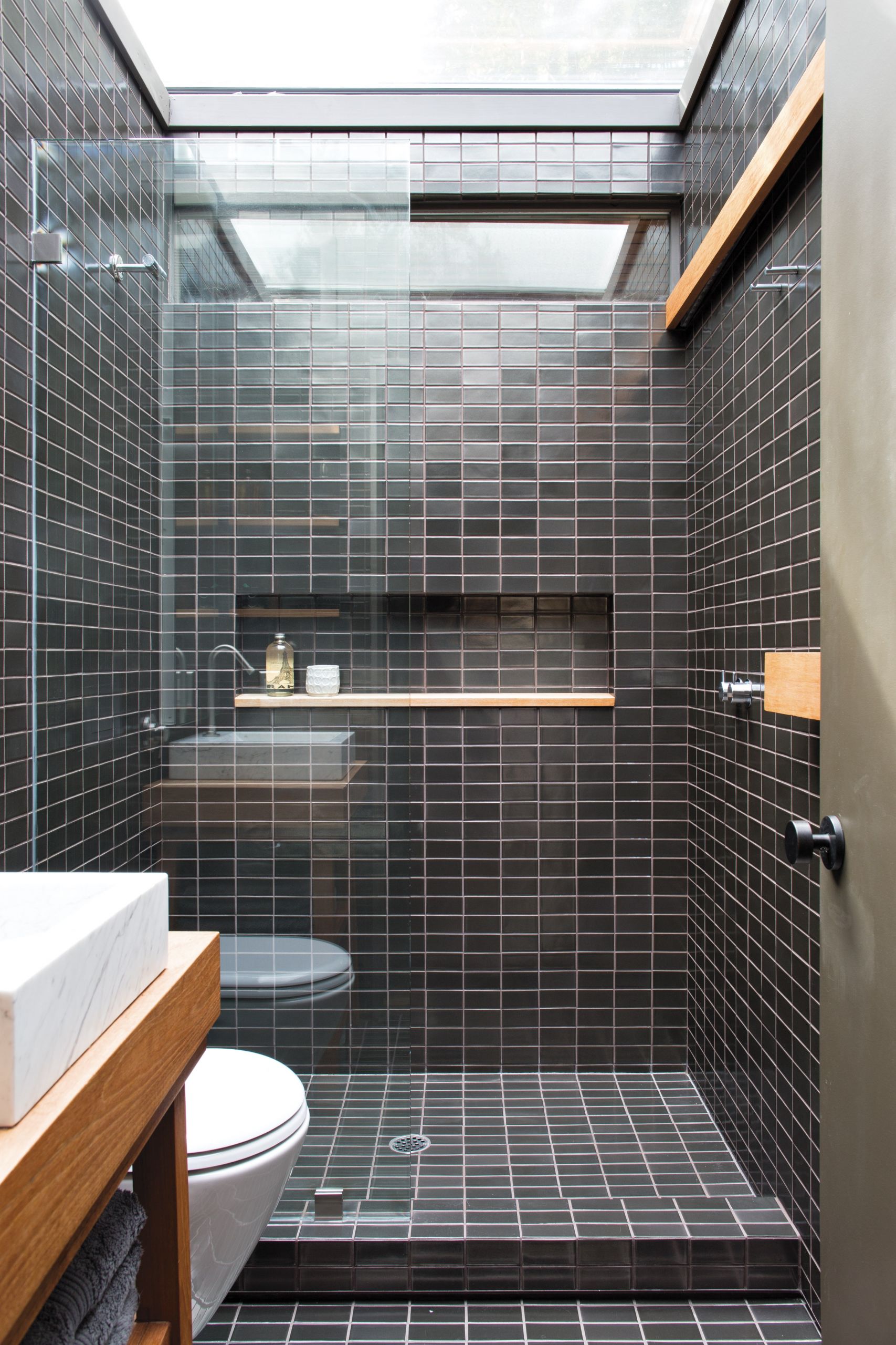 Bathroom Tile Decor
 How to Create the Bathroom Tile Design of Your Dreams