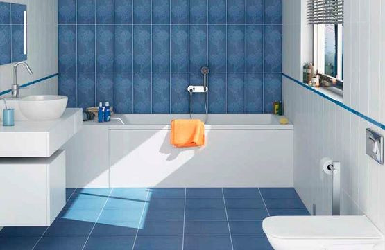 Bathroom Tiles Color Combination
 White and blue small bathroom floor tile bination