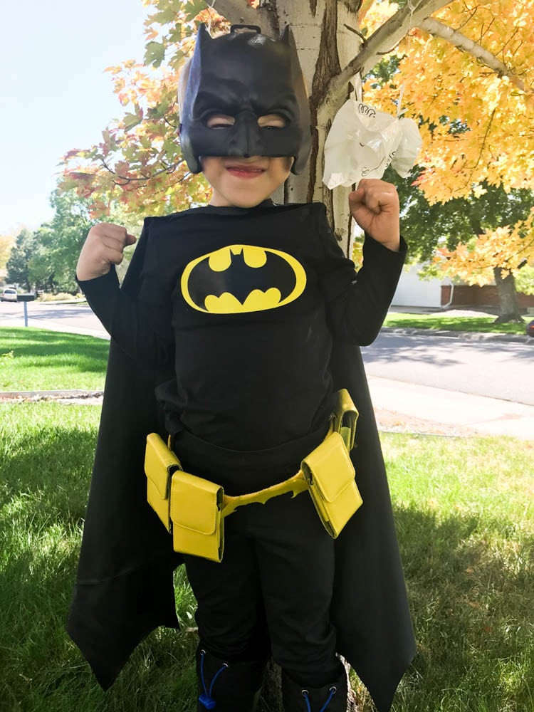 Batman Costume DIY
 DIY Batman and Robin Costumes for Kids Clarks Condensed