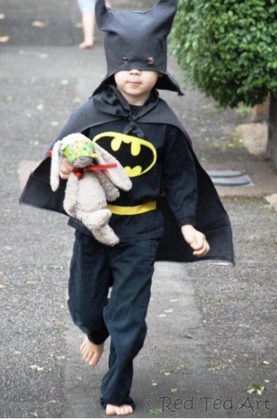 Batman Costume DIY
 DIY Superhero Costumes Cutesy Crafts
