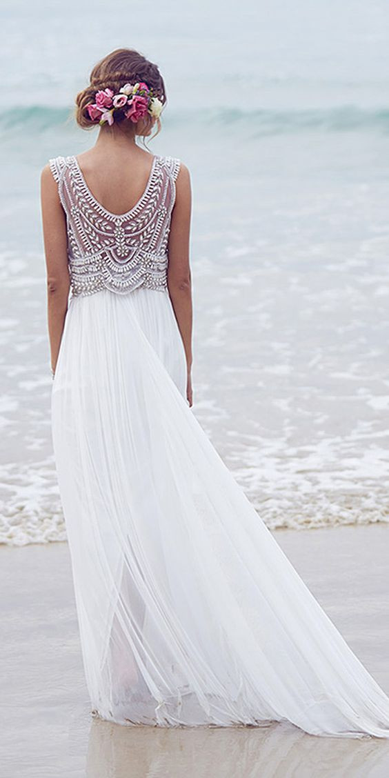 Beach Theme Wedding Dresses
 How to Plan a Beach Themed Wedding Ceremony Best Tips