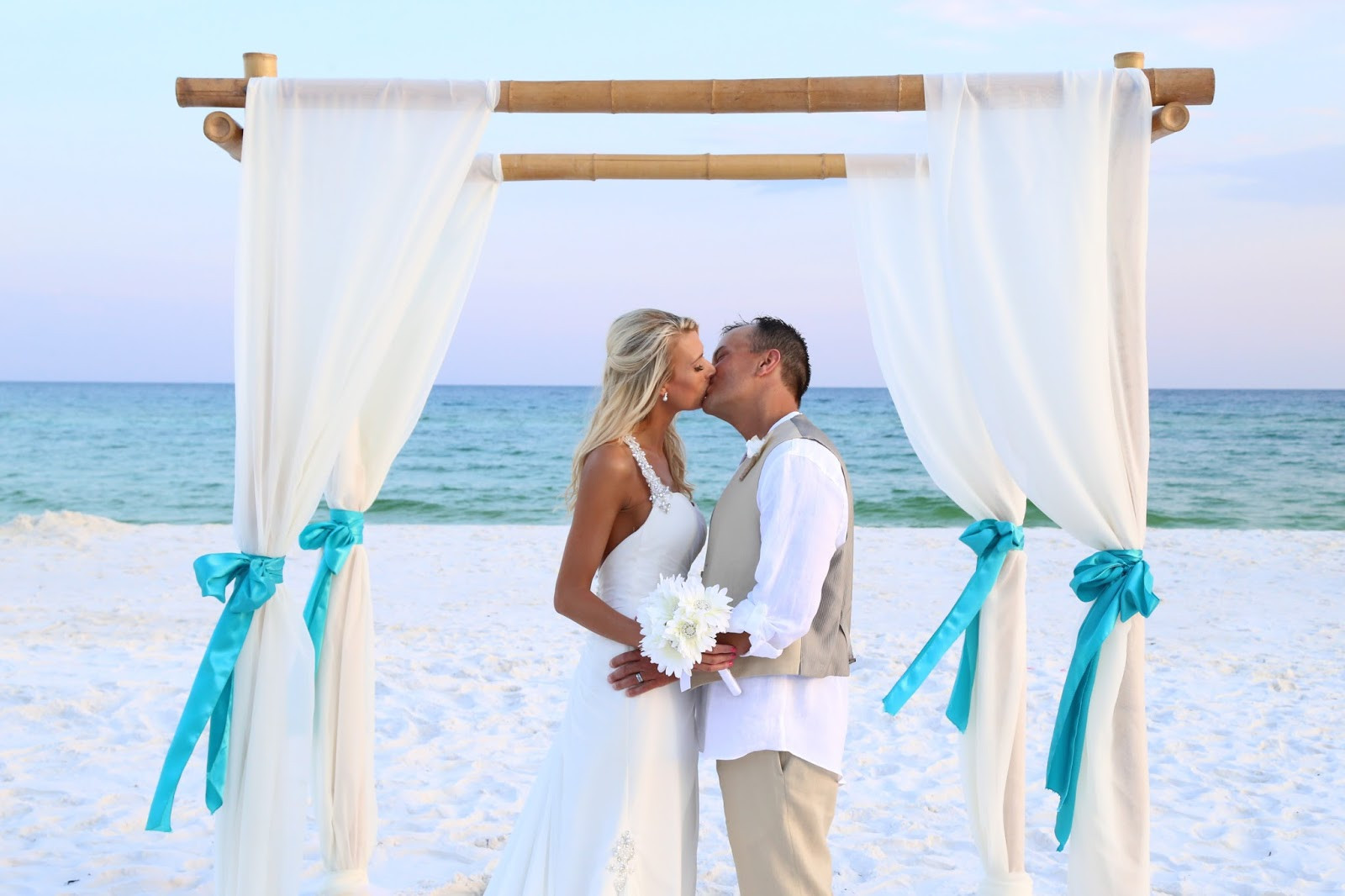 Beach Wedding In Florida
 Sunshine Wedding pany Destin Beach Weddings Destin